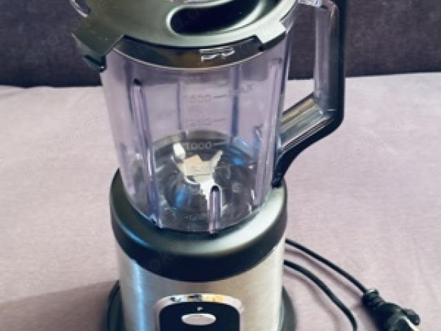 Standmixer Blender Shaker von Quigg, 600 Watt, gebraucht - 1